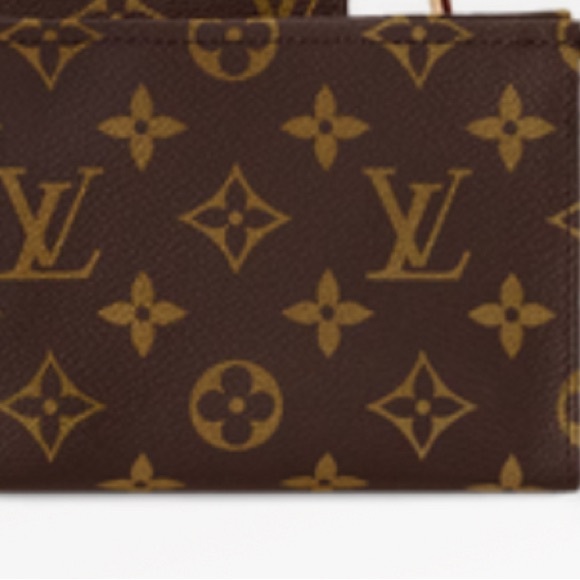 New Authentic Louis Vuitton Monogram canvas Toiletry Pouch, made in France 🇫🇷 - Picture 6 of 10